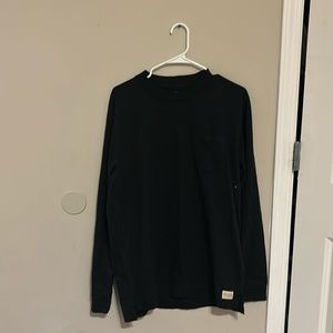 Brand new excellent condition long sleeve shirt.